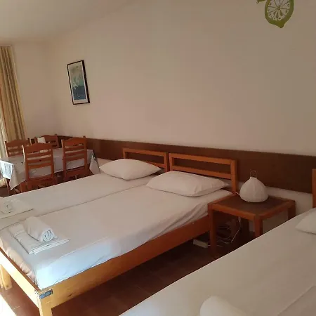 Apartment Zaza Studio 2 Duga Uvala Segotici